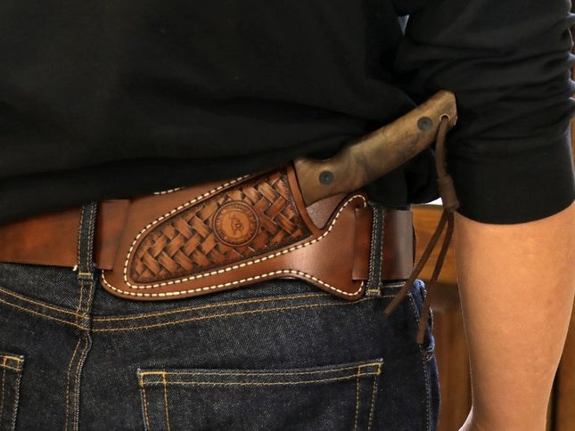 Couteau ceinture horizontal