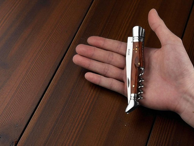 Couteau de poche tire bouchon