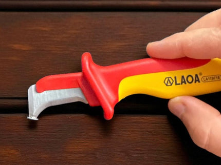 Couteau expert electricien