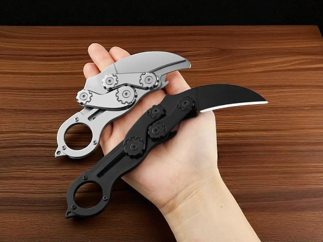 Couteau griffe combat