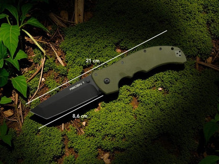 Couteau pliant de combat