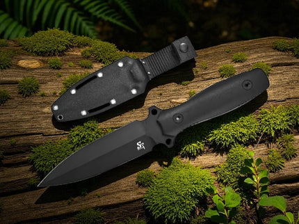 Double tranchant couteau de combat