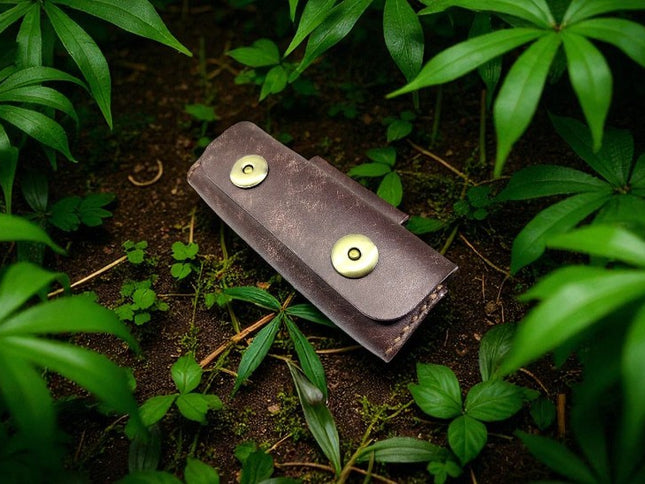 Etui en cuir pour pliant couteau