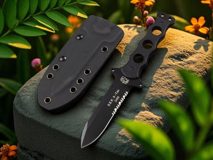 Couteau de plongee avec etui
